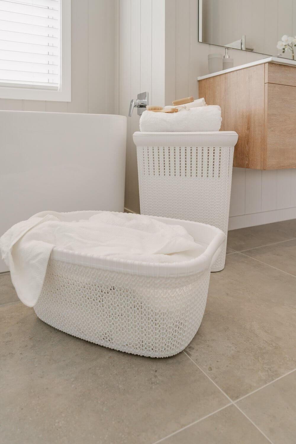 37L Knitted Laundry Basket White - LAUNDRY - Baskets and Trolleys - Soko and Co