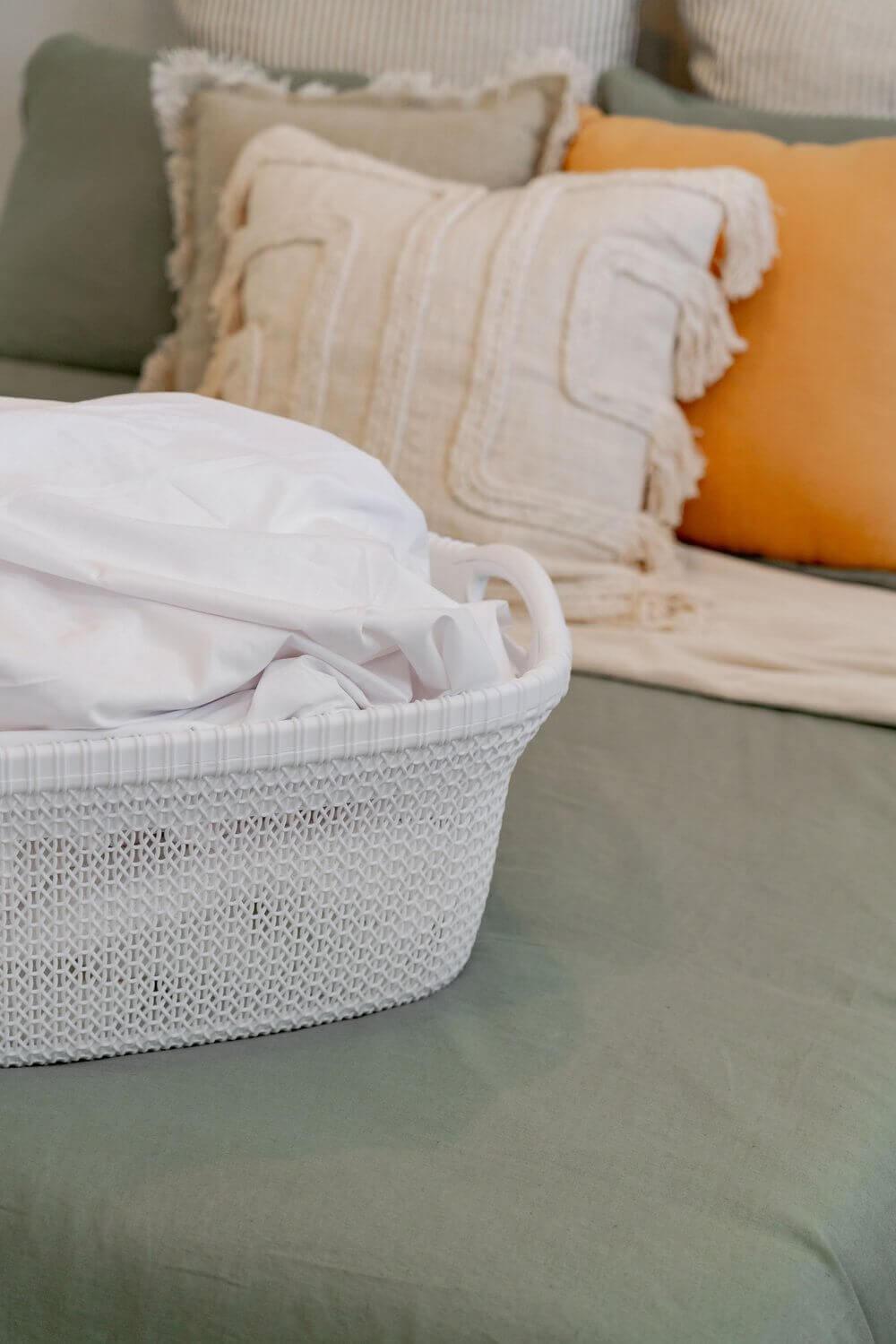 37L Knitted Laundry Basket White - LAUNDRY - Baskets and Trolleys - Soko and Co