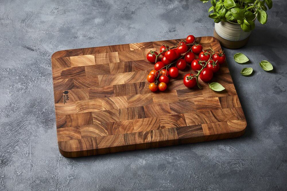 Avoca End Grain Acacia Chopping Board Large - KITCHEN - Bench - Soko and Co