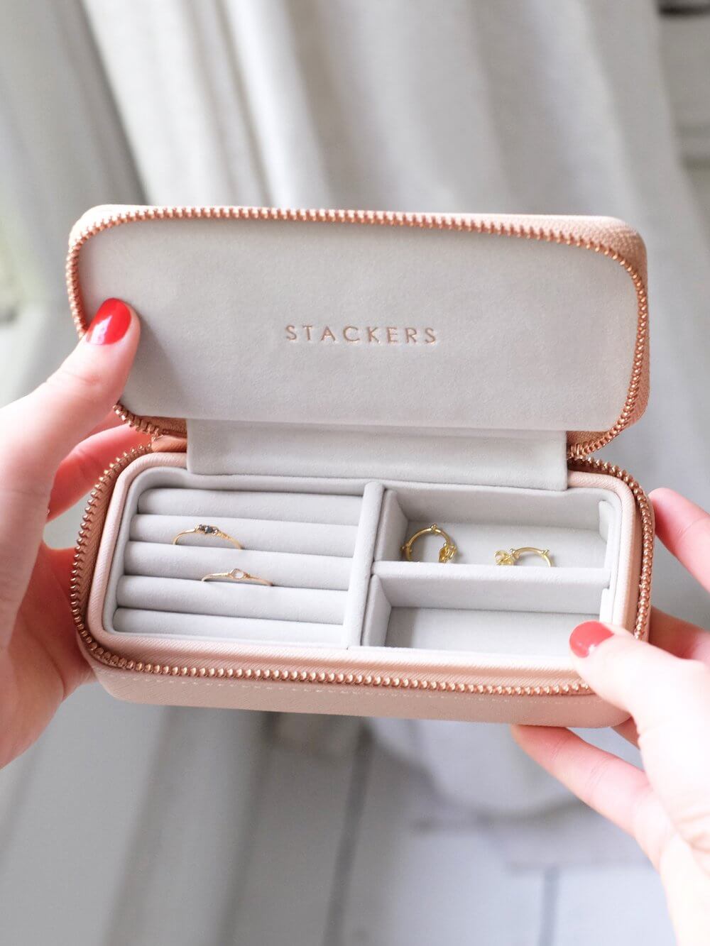 Stackers Medium Travel Jewellery Box Blush - WARDROBE - Jewellery Storage - Soko and Co